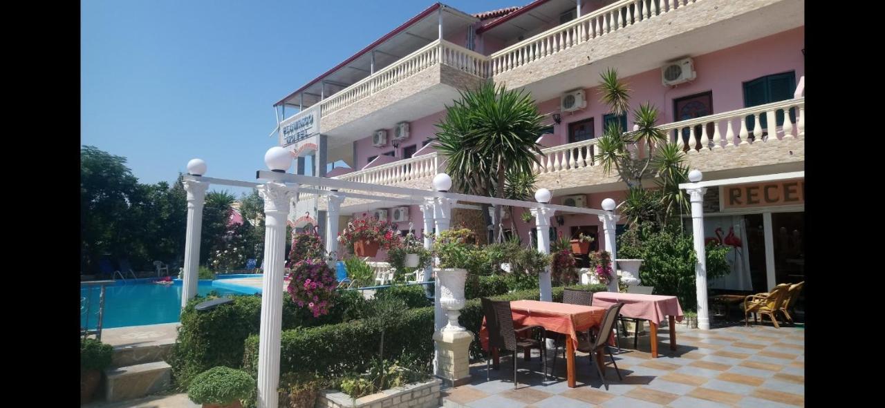 Flamingo Apartments Moraitika Corfu 外观 照片