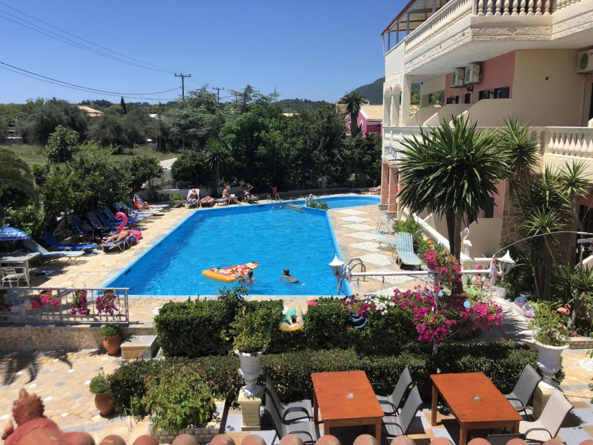 Flamingo Apartments Moraitika Corfu 外观 照片
