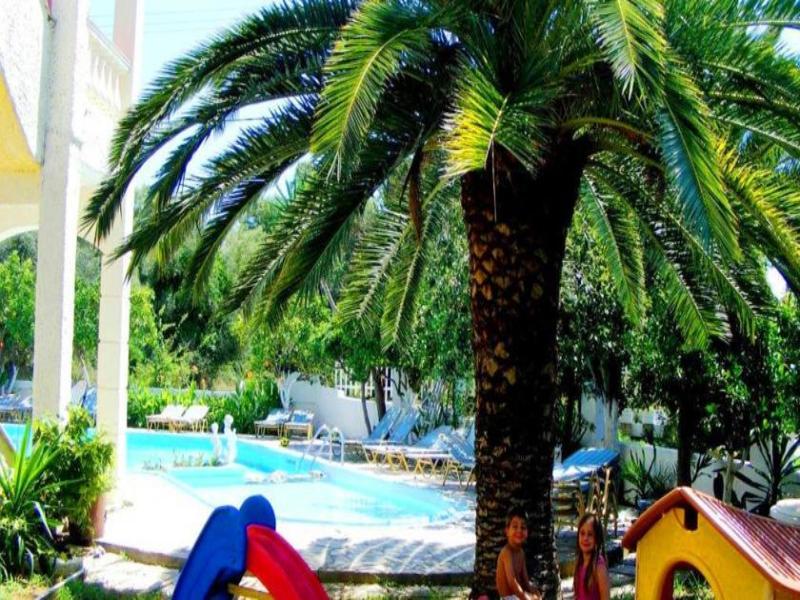 Flamingo Apartments Moraitika Corfu 外观 照片
