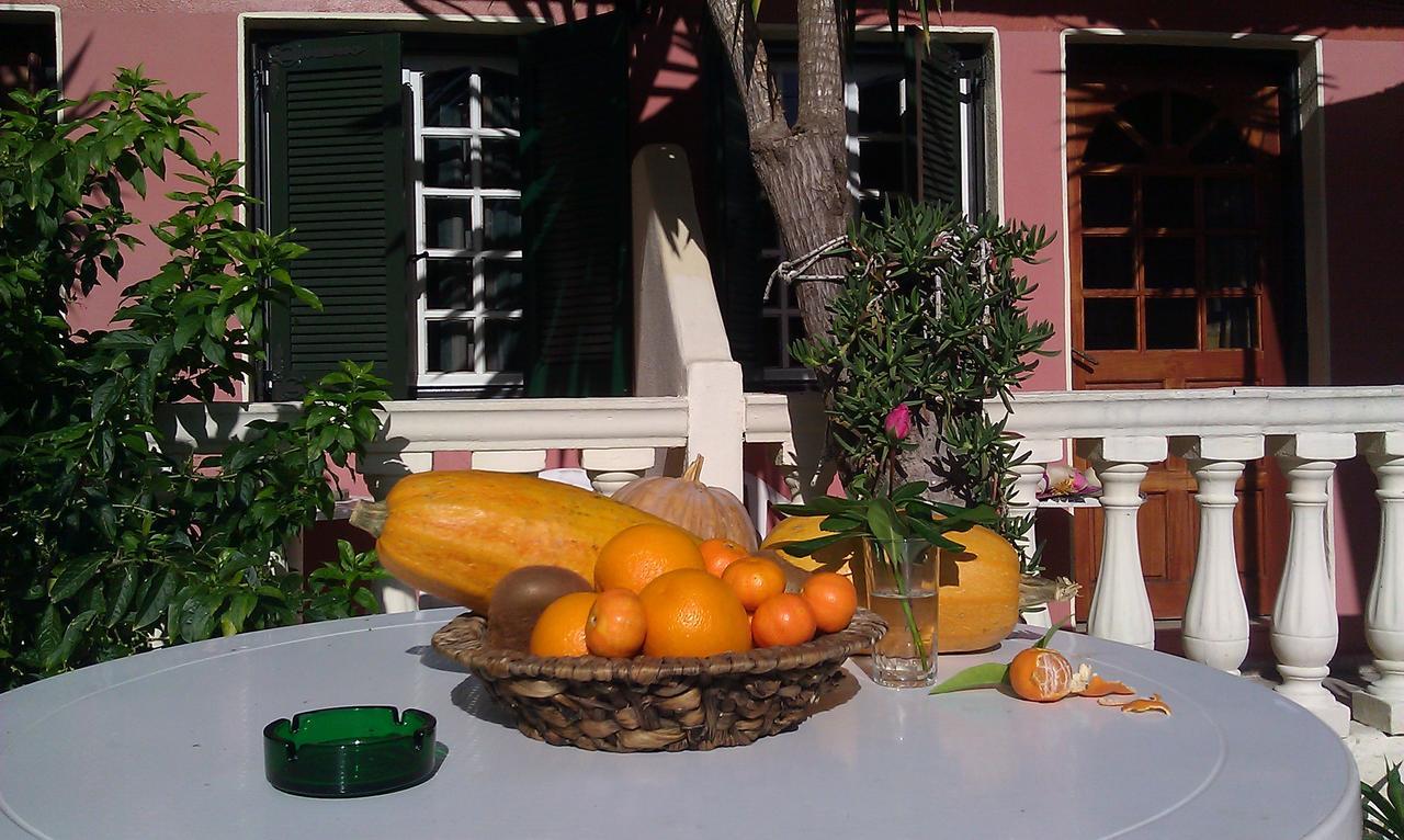 Flamingo Apartments Moraitika Corfu 外观 照片