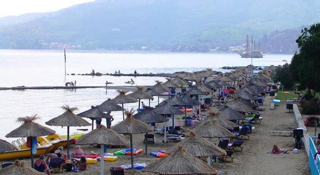 Flamingo Apartments Moraitika Corfu 外观 照片