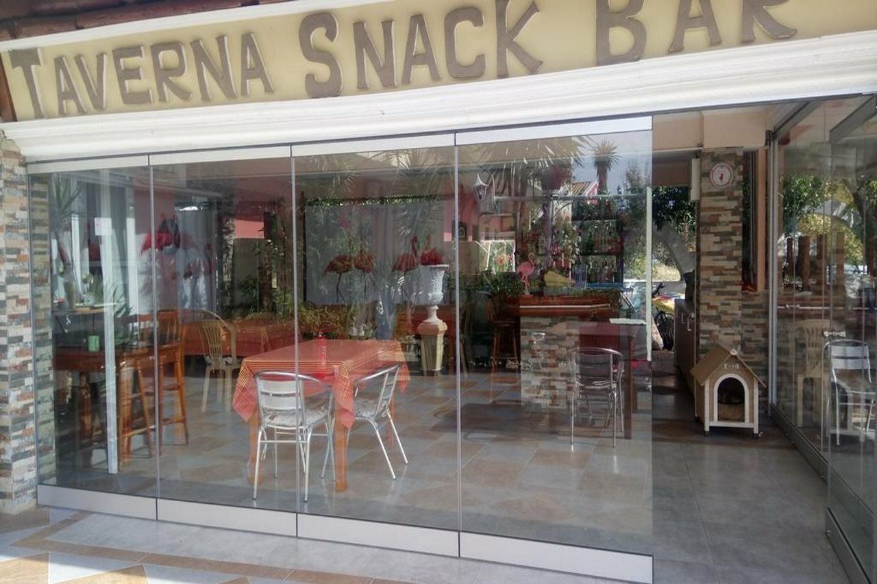 Flamingo Apartments Moraitika Corfu 外观 照片