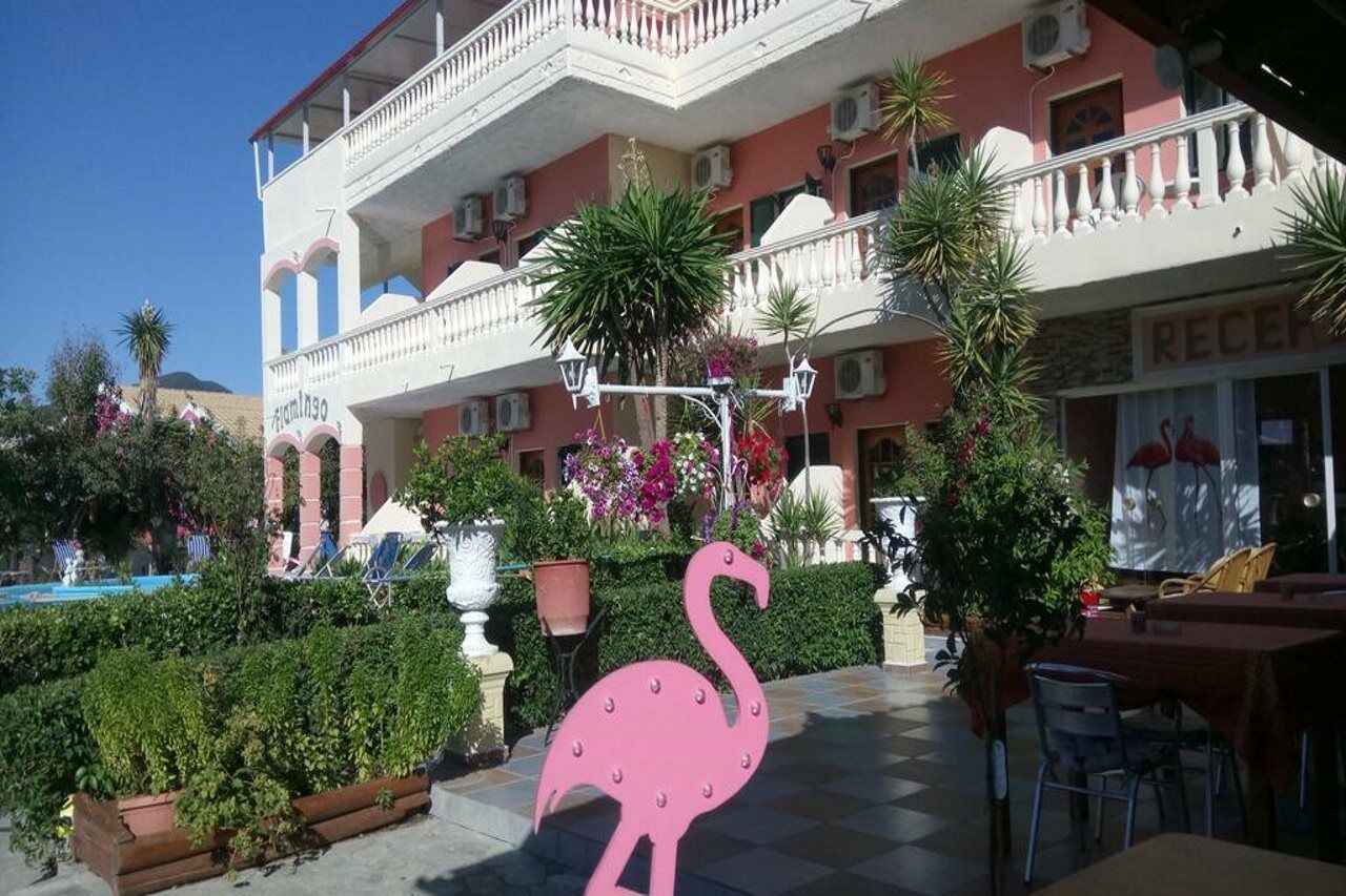 Flamingo Apartments Moraitika Corfu 外观 照片